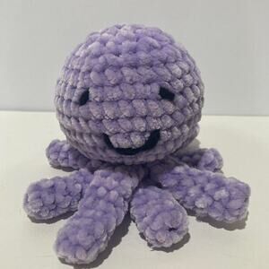 Cute purple kawai hand